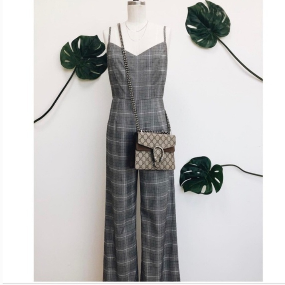 NWT Fashion Nova Plaid Jumpsuit🖤 - Picture 5 of 8